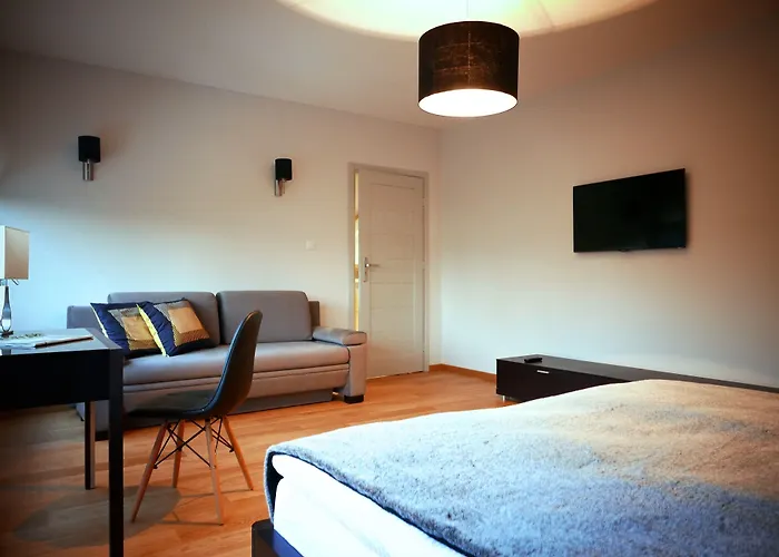 Balladyna فندق مبيت وإفطار 3*